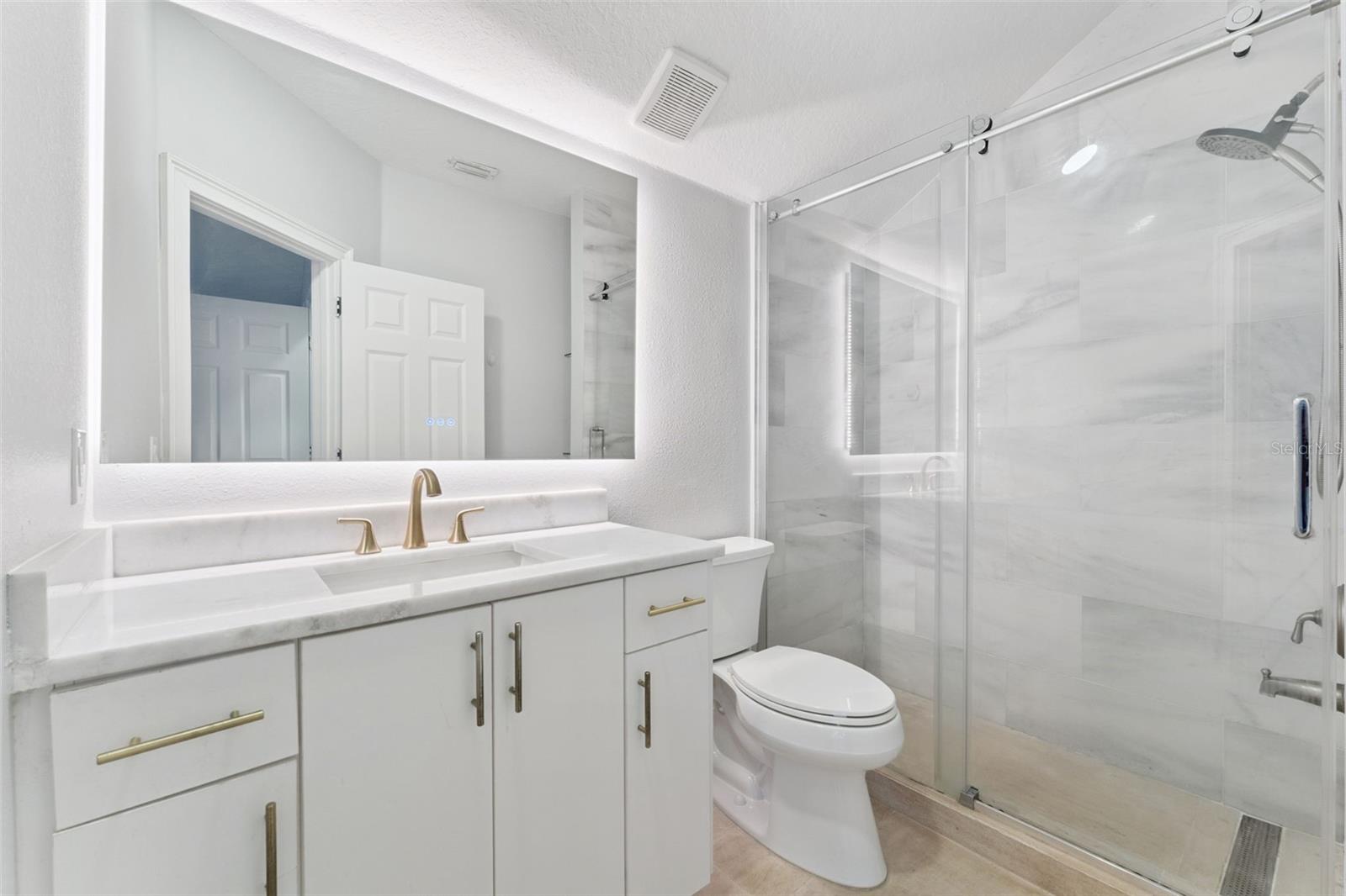 7764 Islewood Ct Property Photo 48