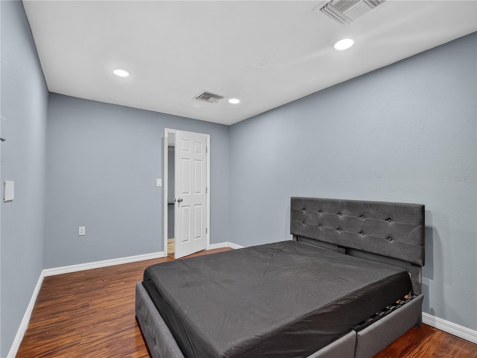 465 Rio Grande Ln Property Photo 17