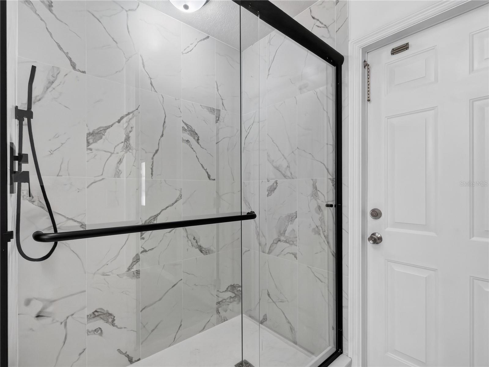 465 Rio Grande Ln Property Photo 24