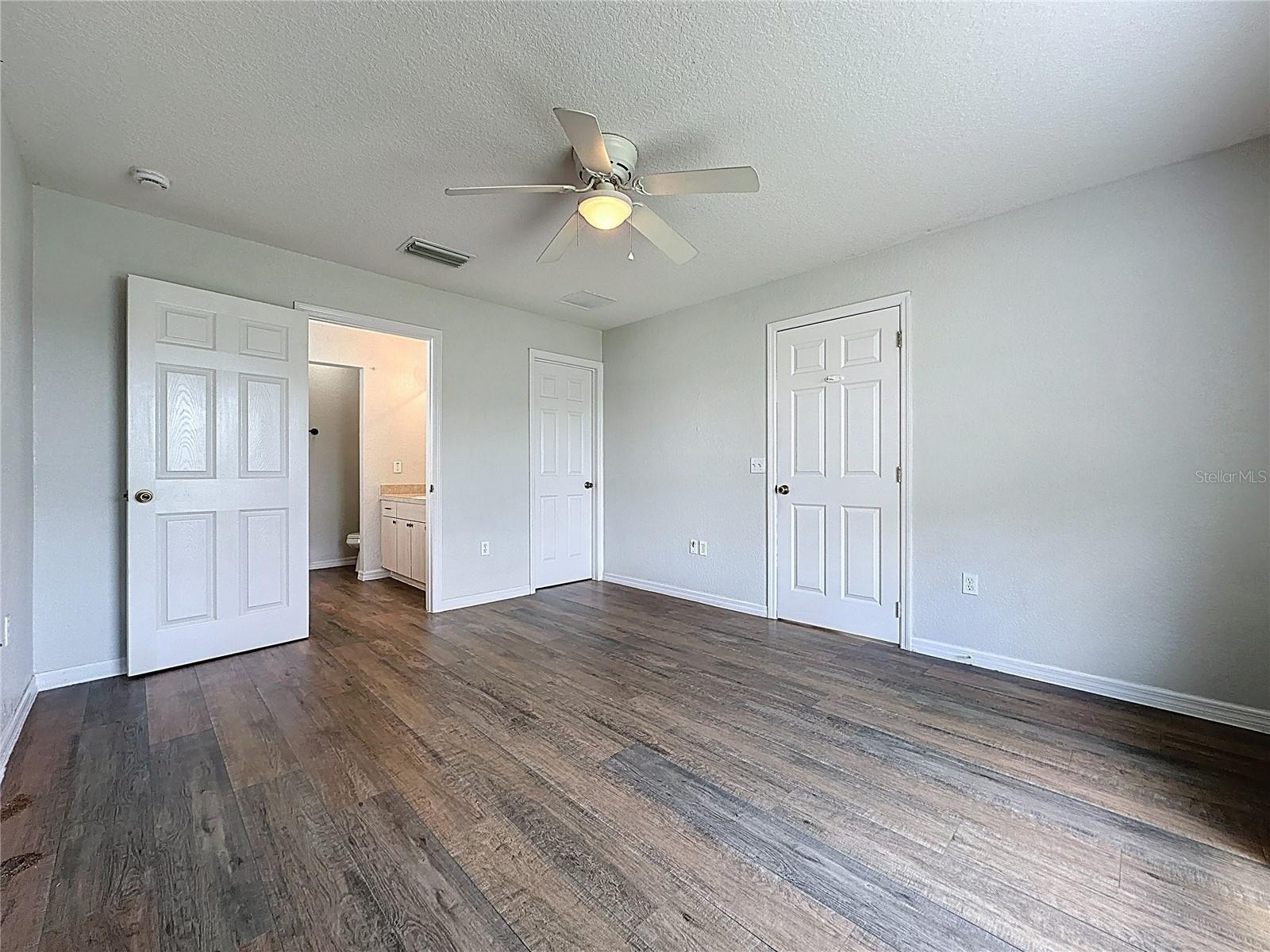 424 Danube Way Property Photo 16