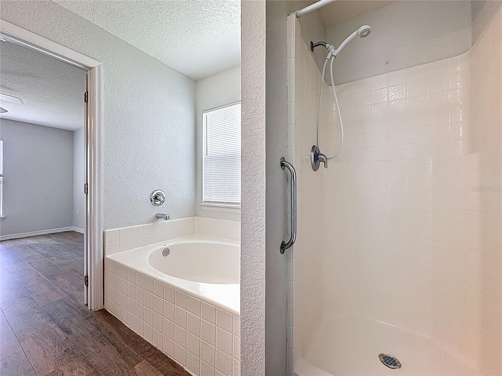 424 Danube Way Property Photo 22