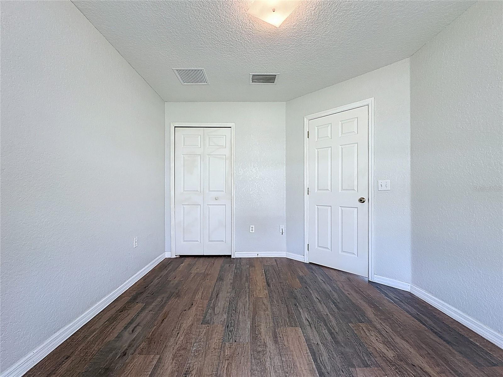 424 Danube Way Property Photo 26