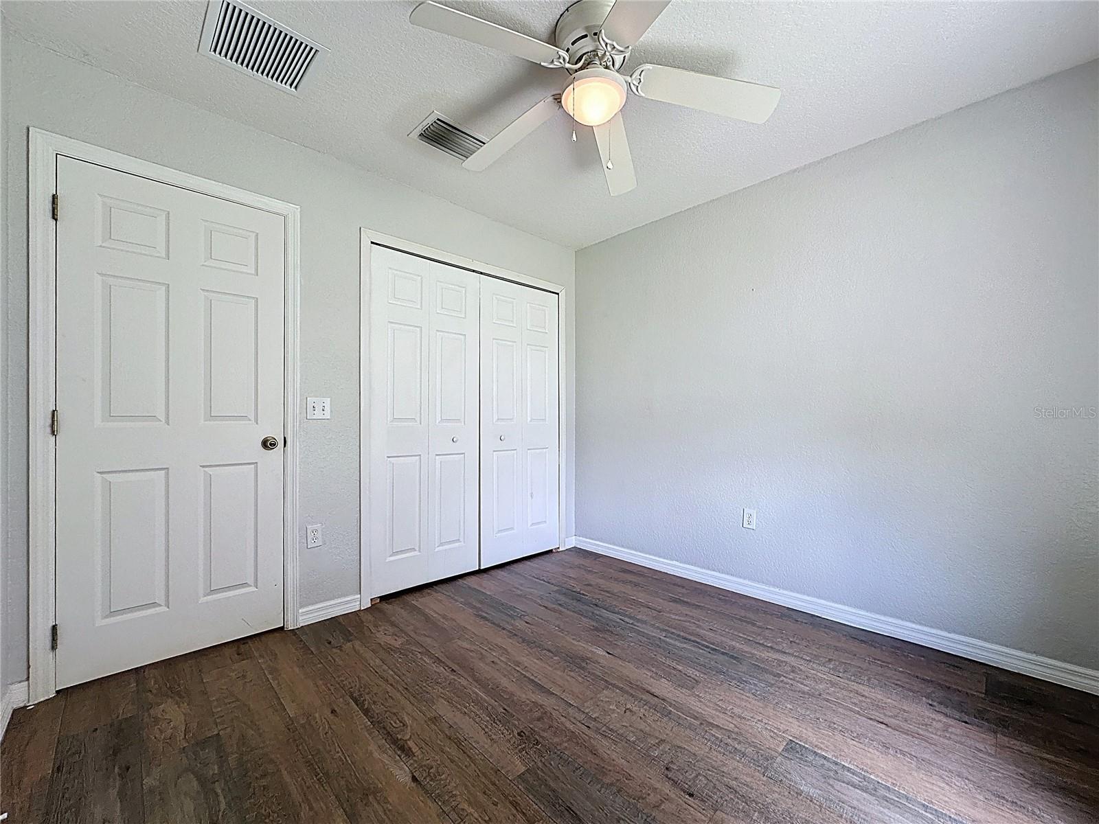 424 Danube Way Property Photo 30
