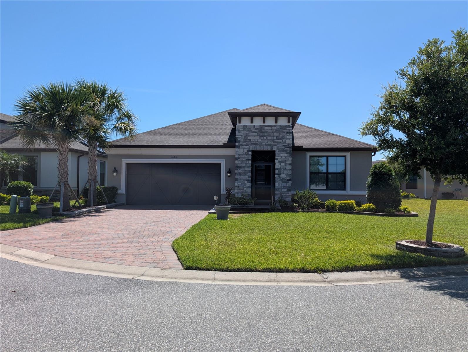 285 Bella Cortina Dr Property Photo 1