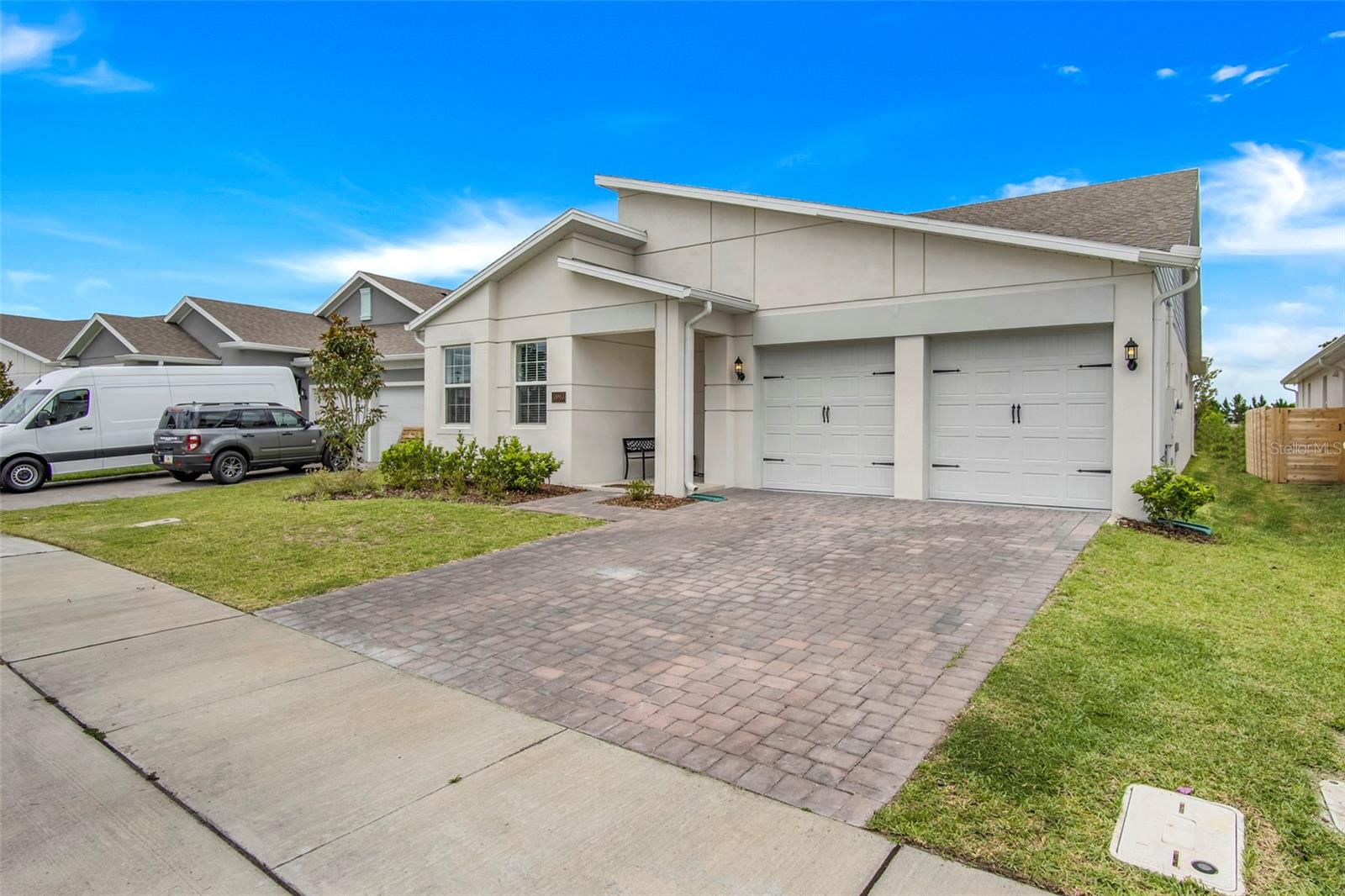 18863 Rawson St Property Photo 2