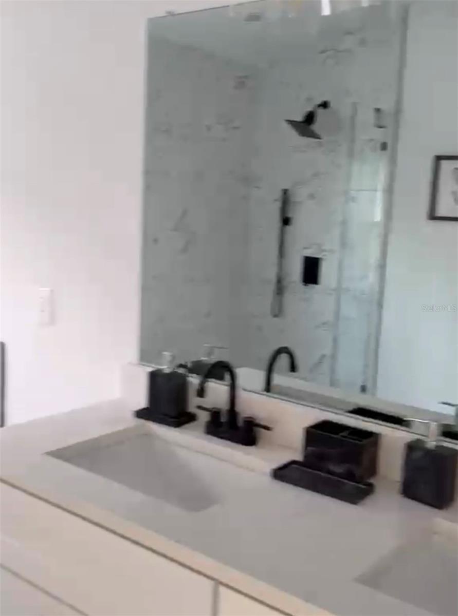 15909 Green Cove Blvd Property Photo 8
