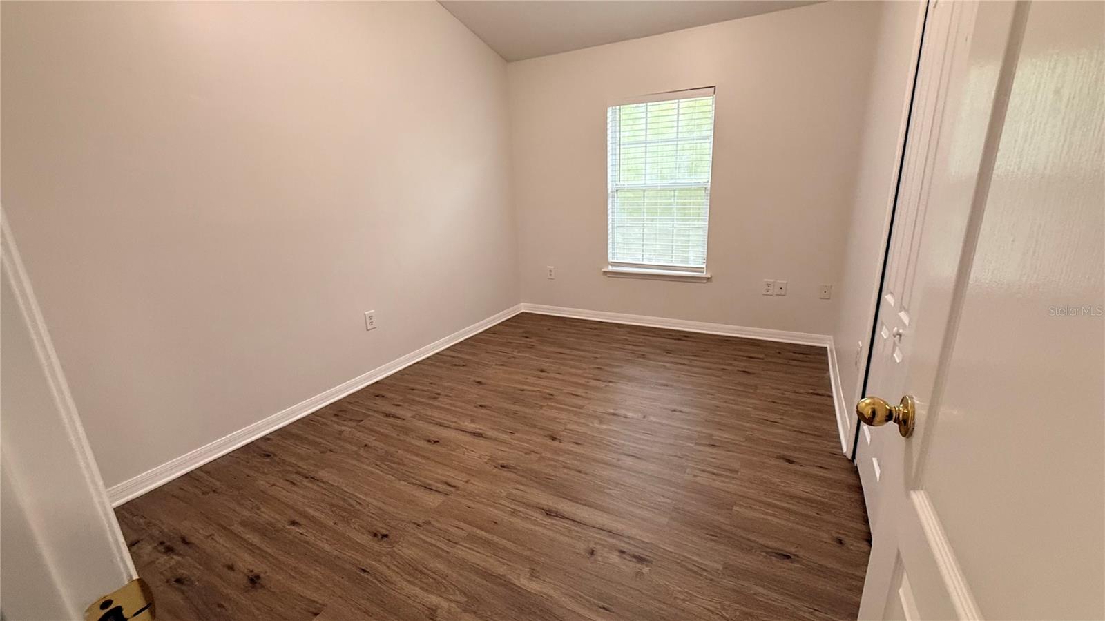 7129 Red Lantern Dr Property Photo 8