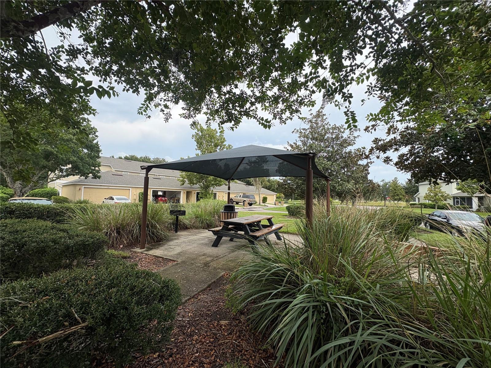 7129 Red Lantern Dr Property Photo 27