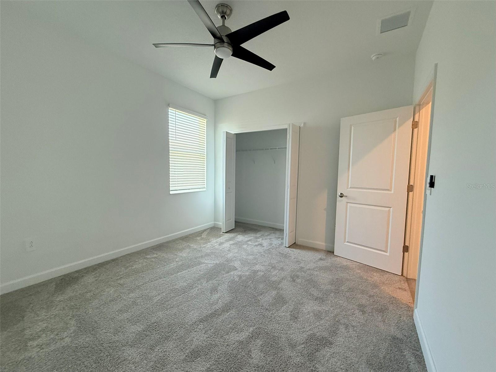 2410 Relaxing Ln Property Photo 10