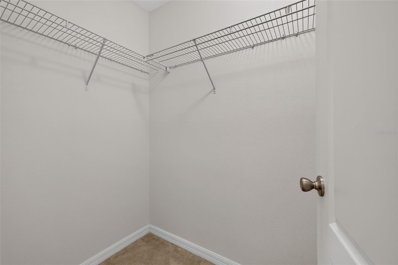 1097 Augustus Dr Property Photo 20