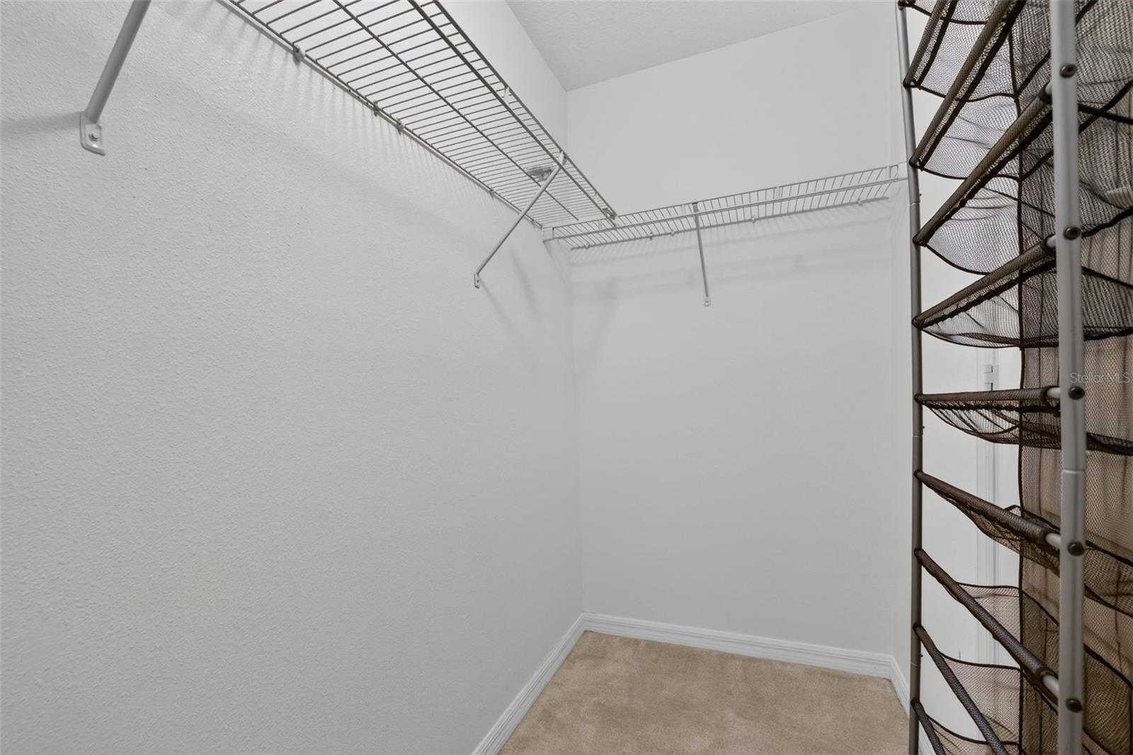 1097 Augustus Dr Property Photo 22