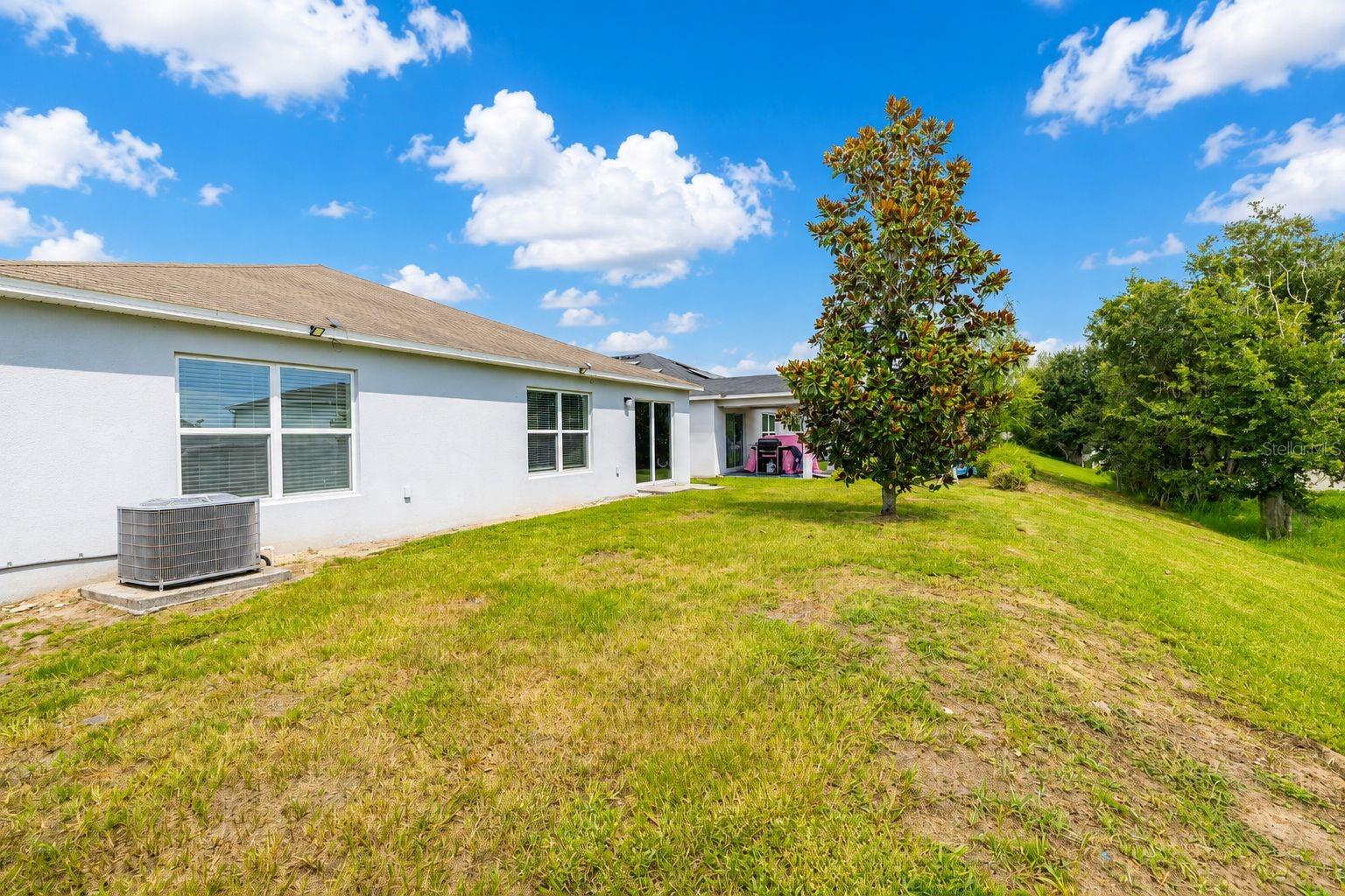 1097 Augustus Dr Property Photo 38