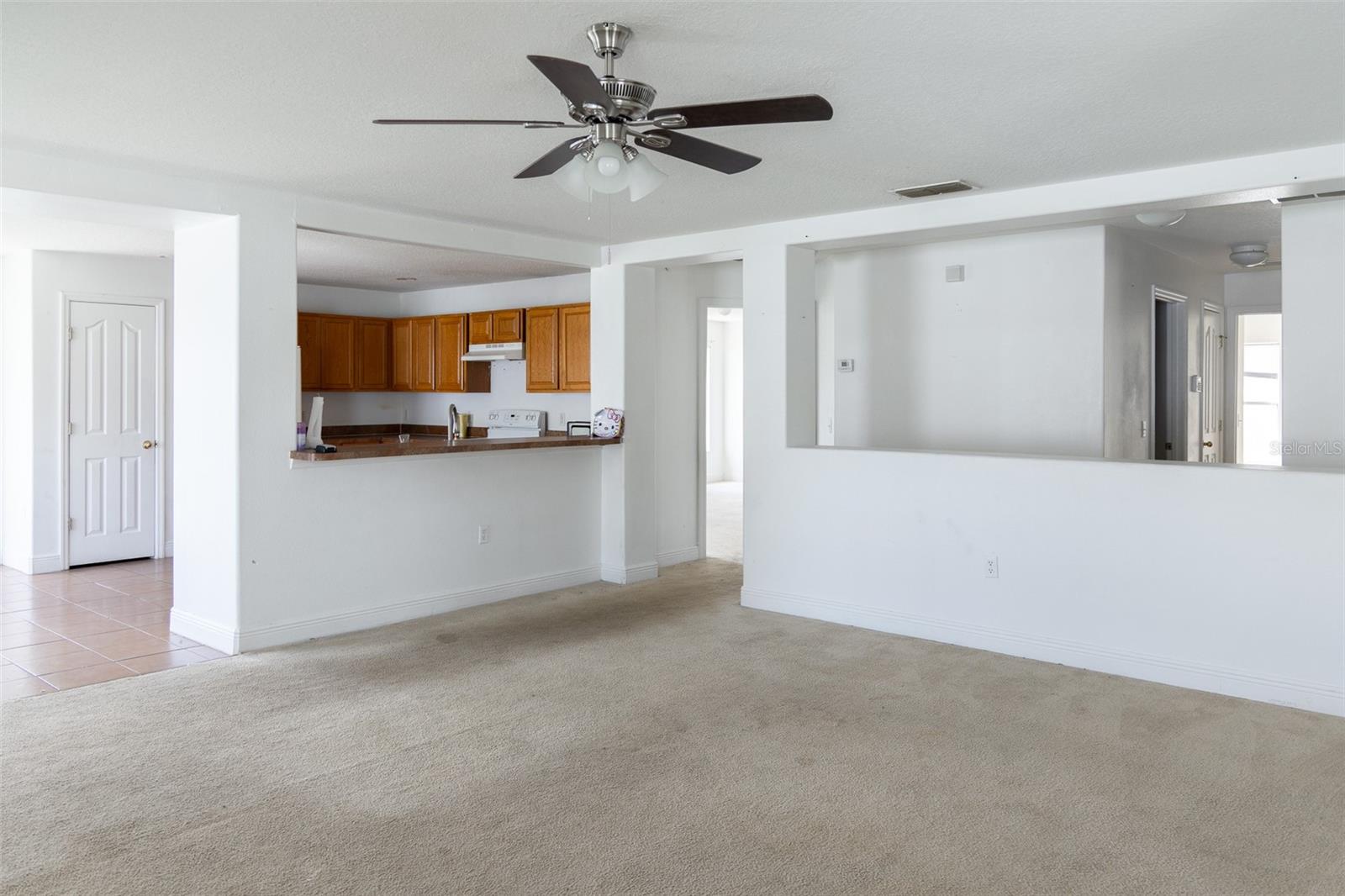 1631 Perdido Ct Property Photo 6