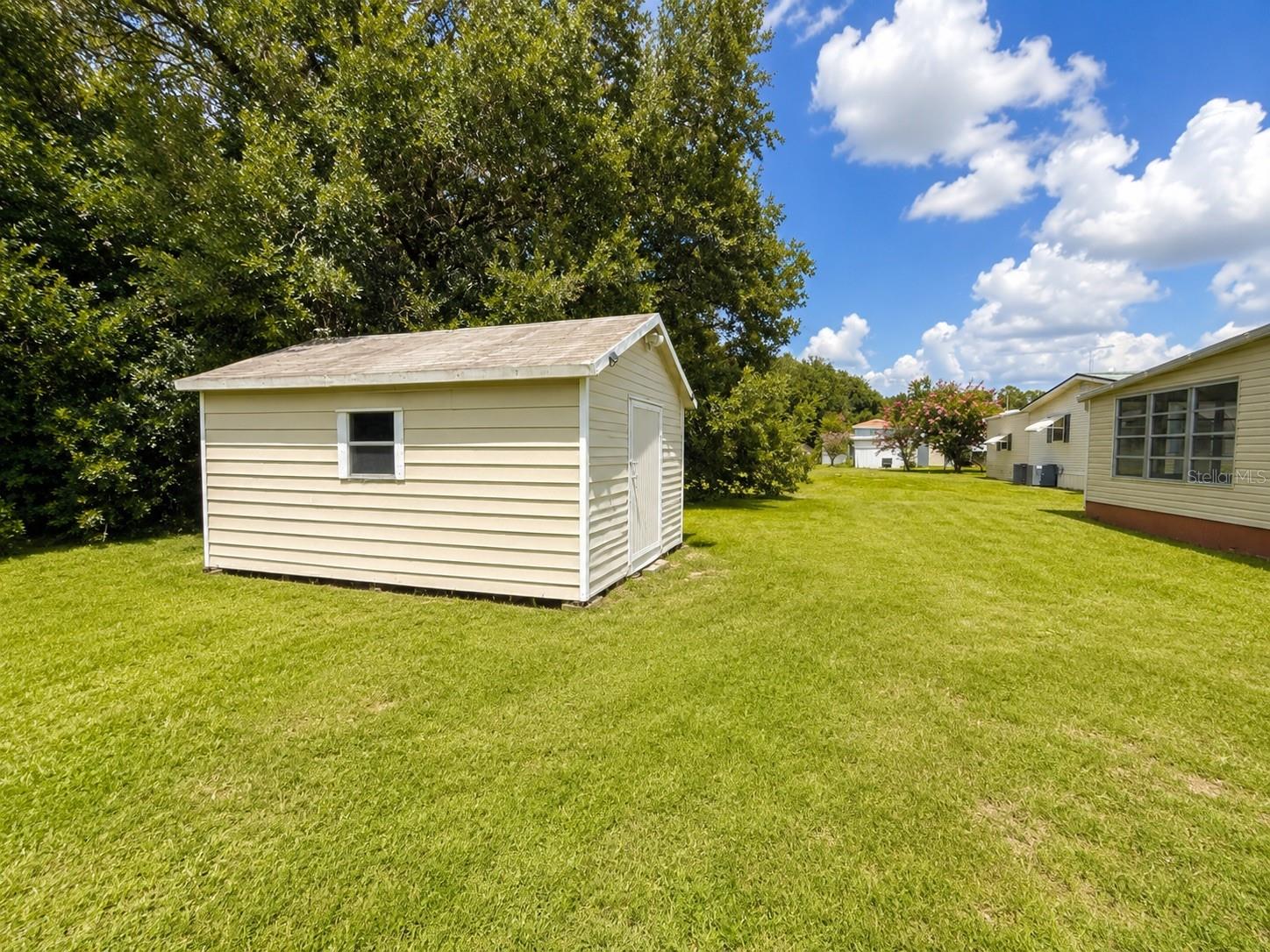 347 Canal Ct Property Photo 26