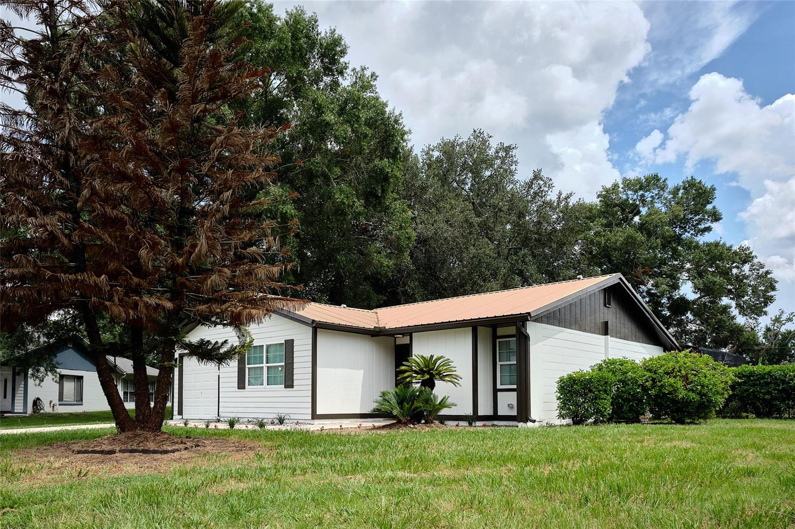 1240 Windway Cir Property Photo 1