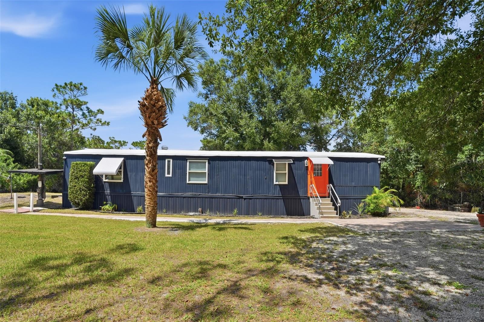 9295 Luna Dr Property Photo 2