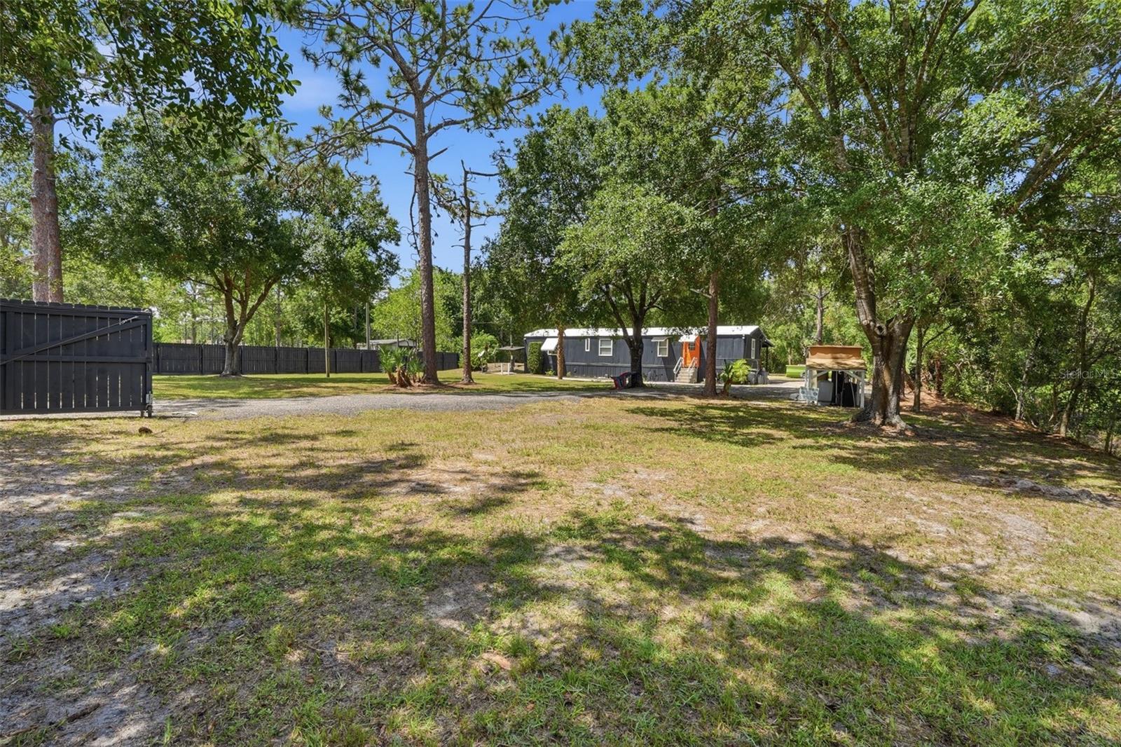 9295 Luna Dr Property Photo 32