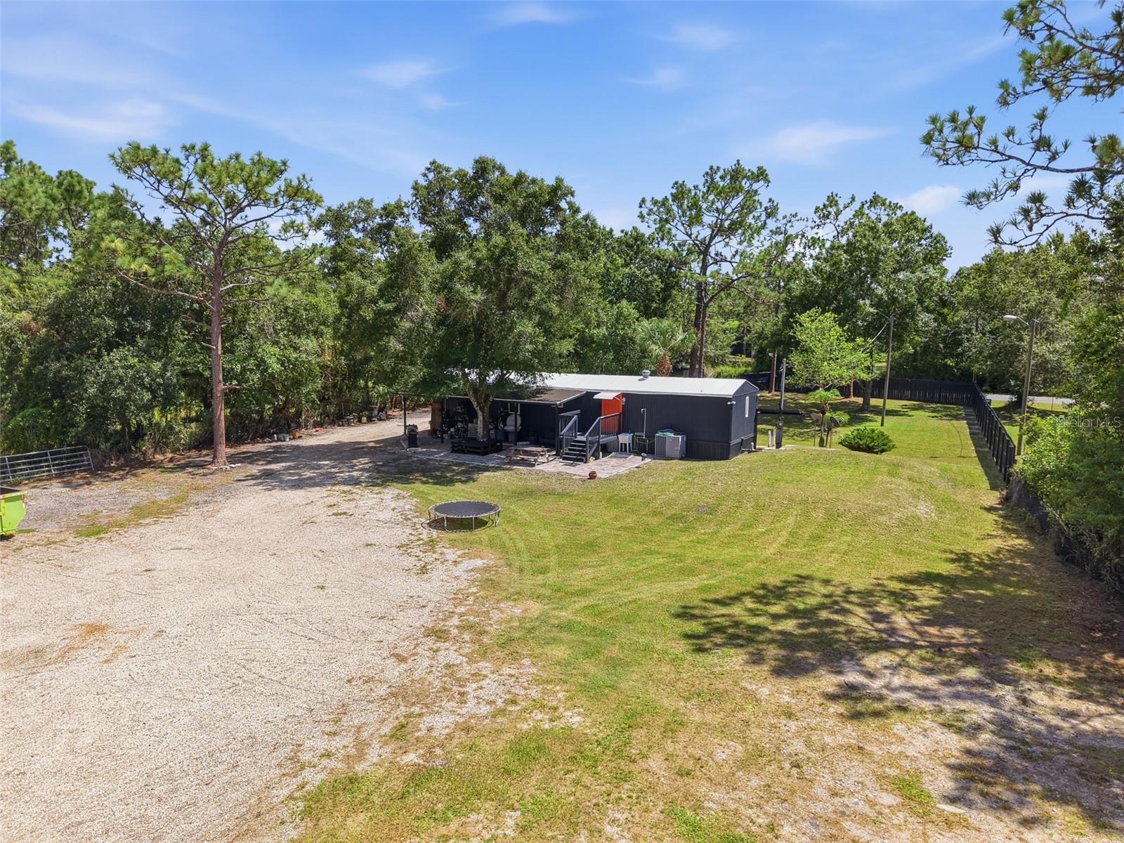 9295 Luna Dr Property Photo 34