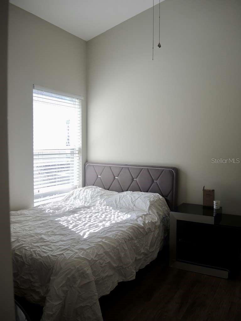 16732 Glenbrook Blvd Property Photo 14