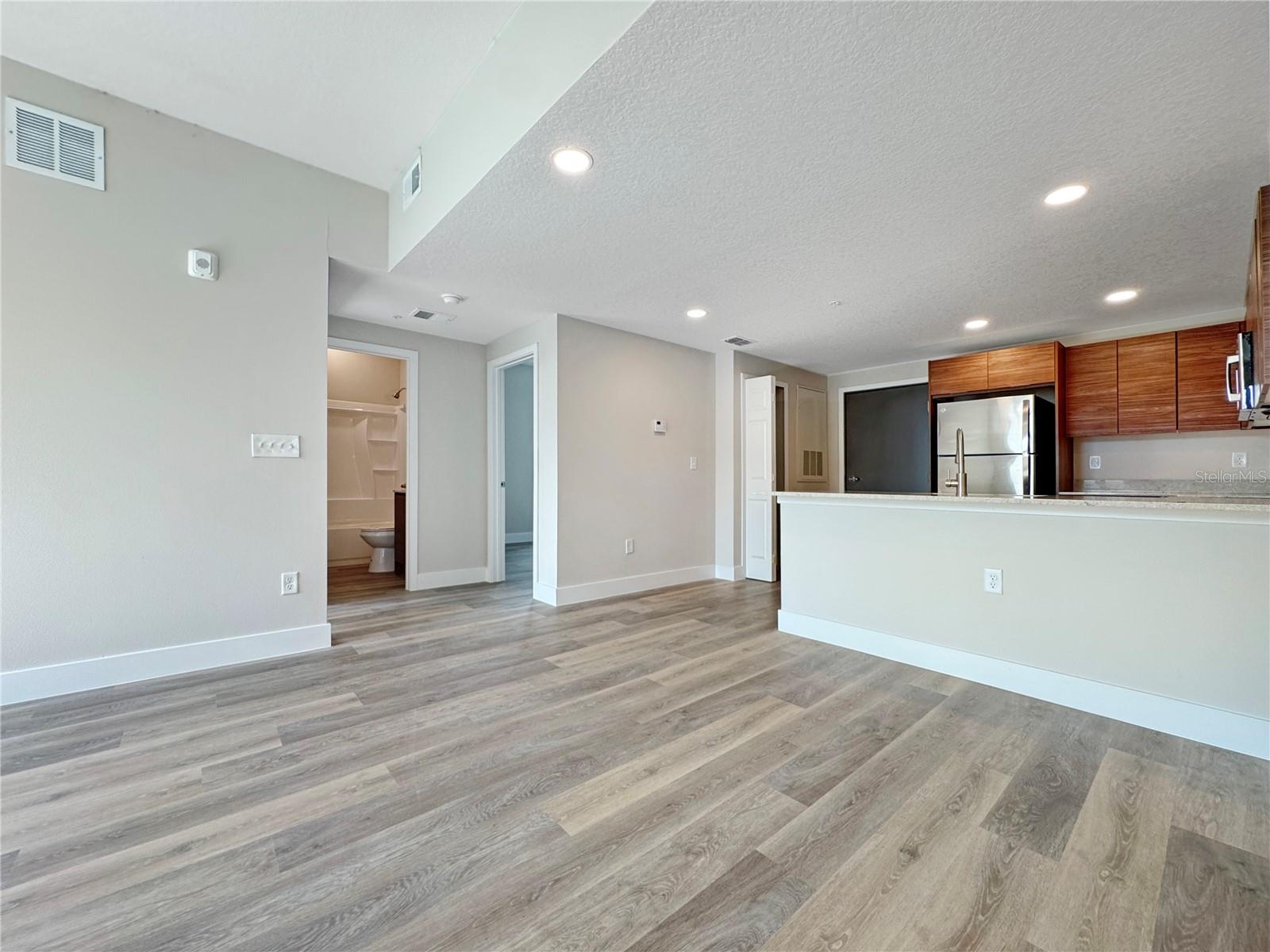 4424 S Texas Ave #1-320 Property Photo 2