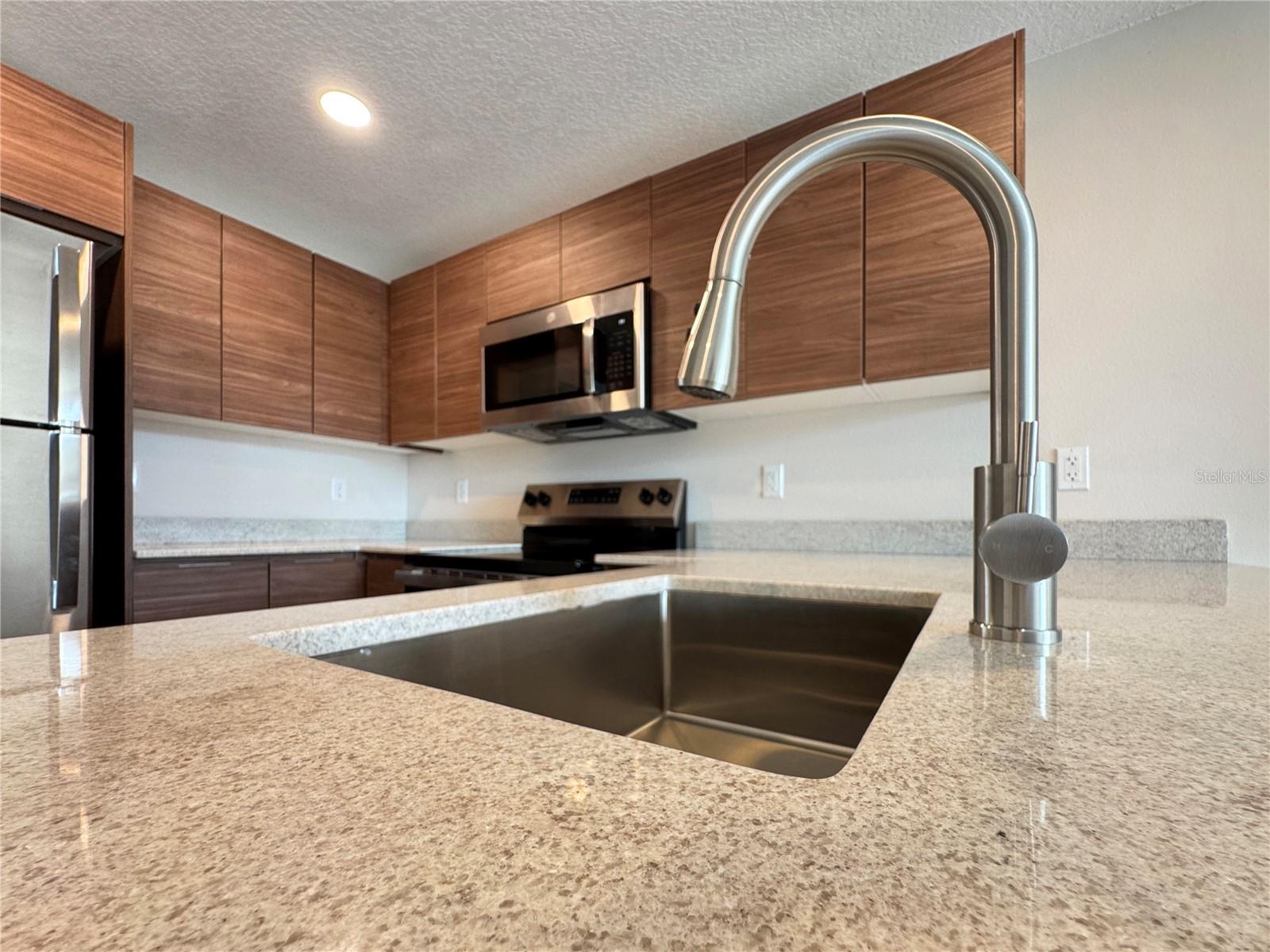 4424 S Texas Ave #1-320 Property Photo 6