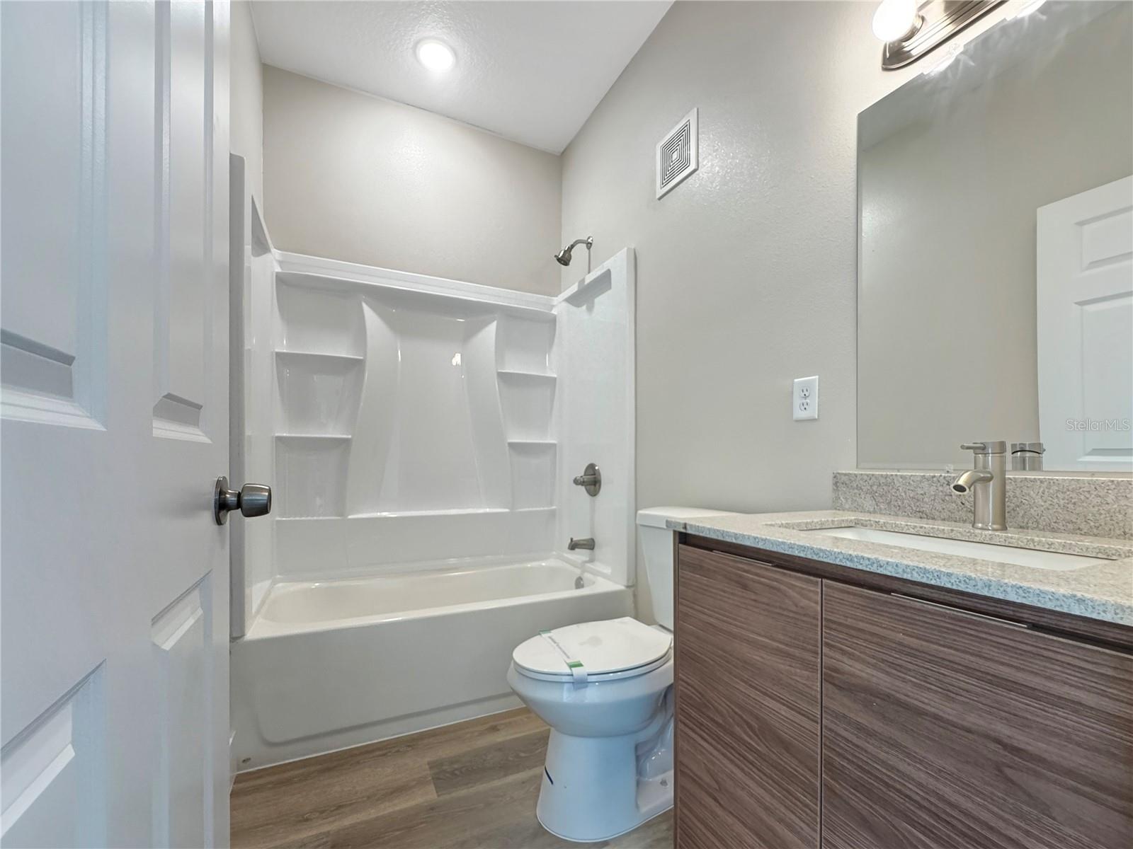 4424 S Texas Ave #1-320 Property Photo 11