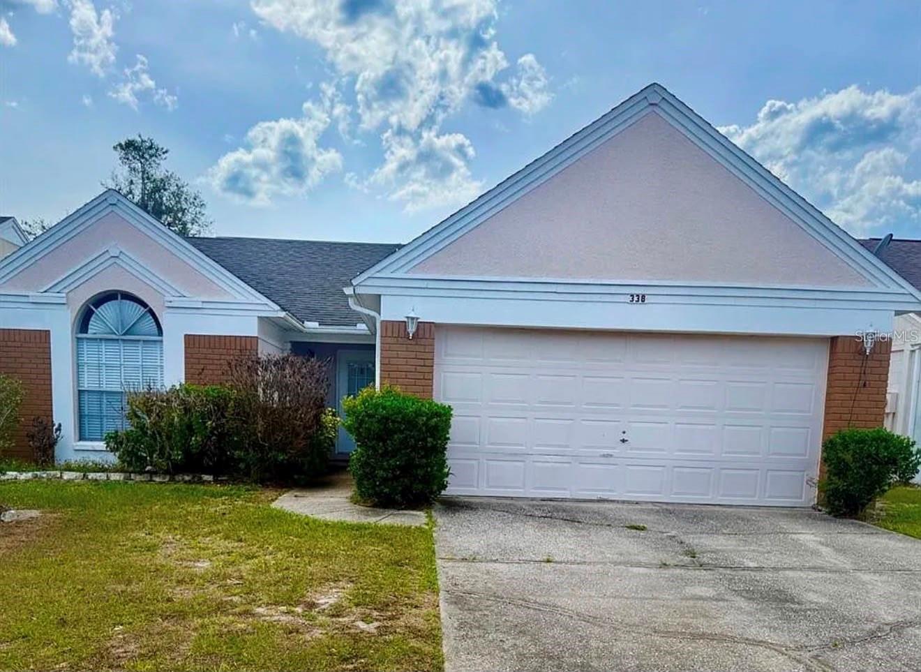 338 MANTIS LOOP Property Photo 1