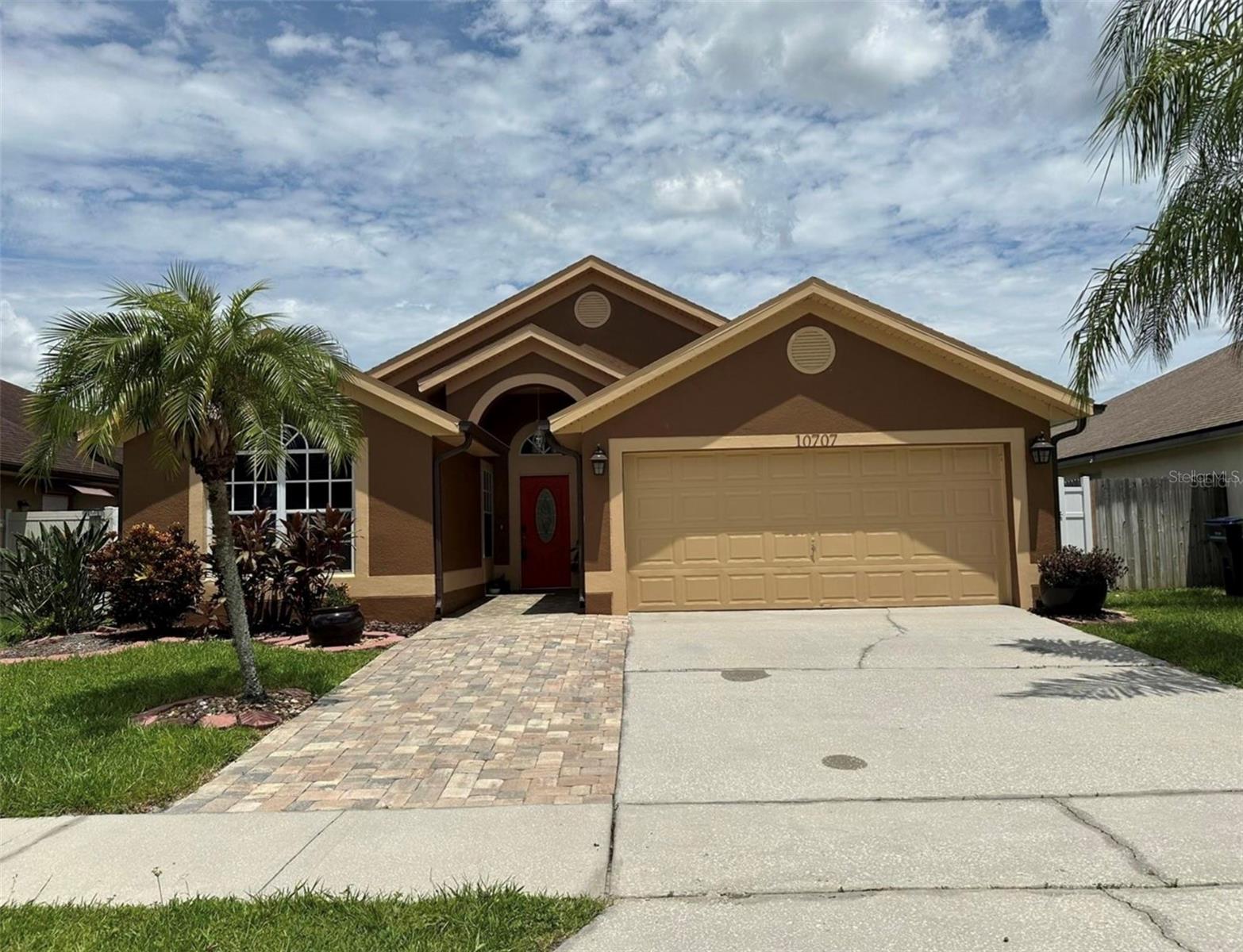 10707 Flycast Cir Property Photo 2