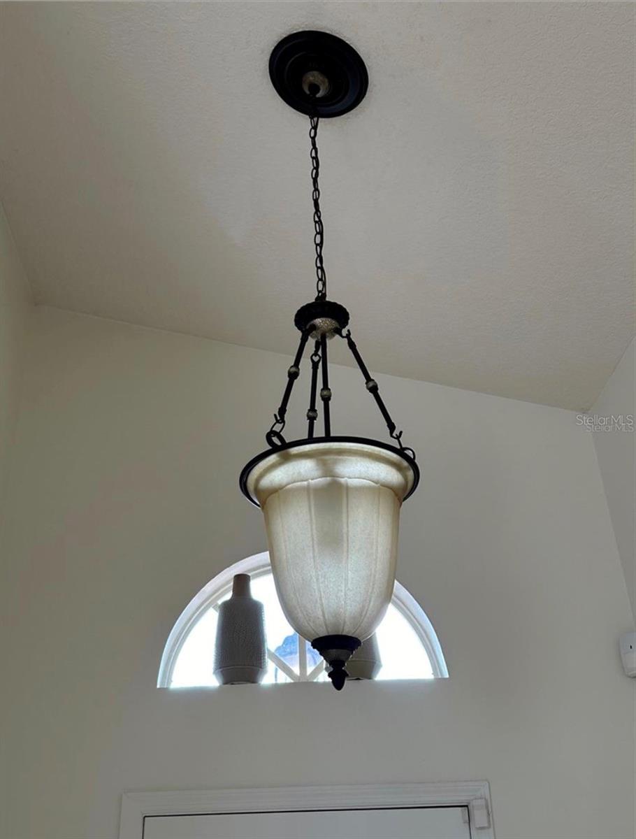 10707 Flycast Cir Property Photo 6