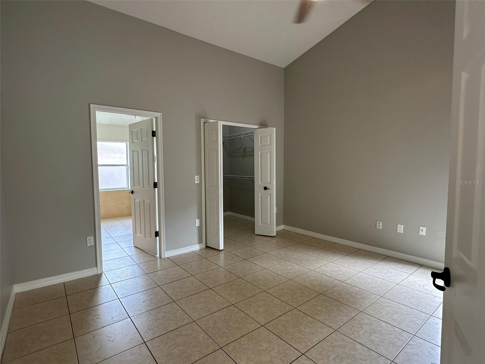 10707 Flycast Cir Property Photo 24