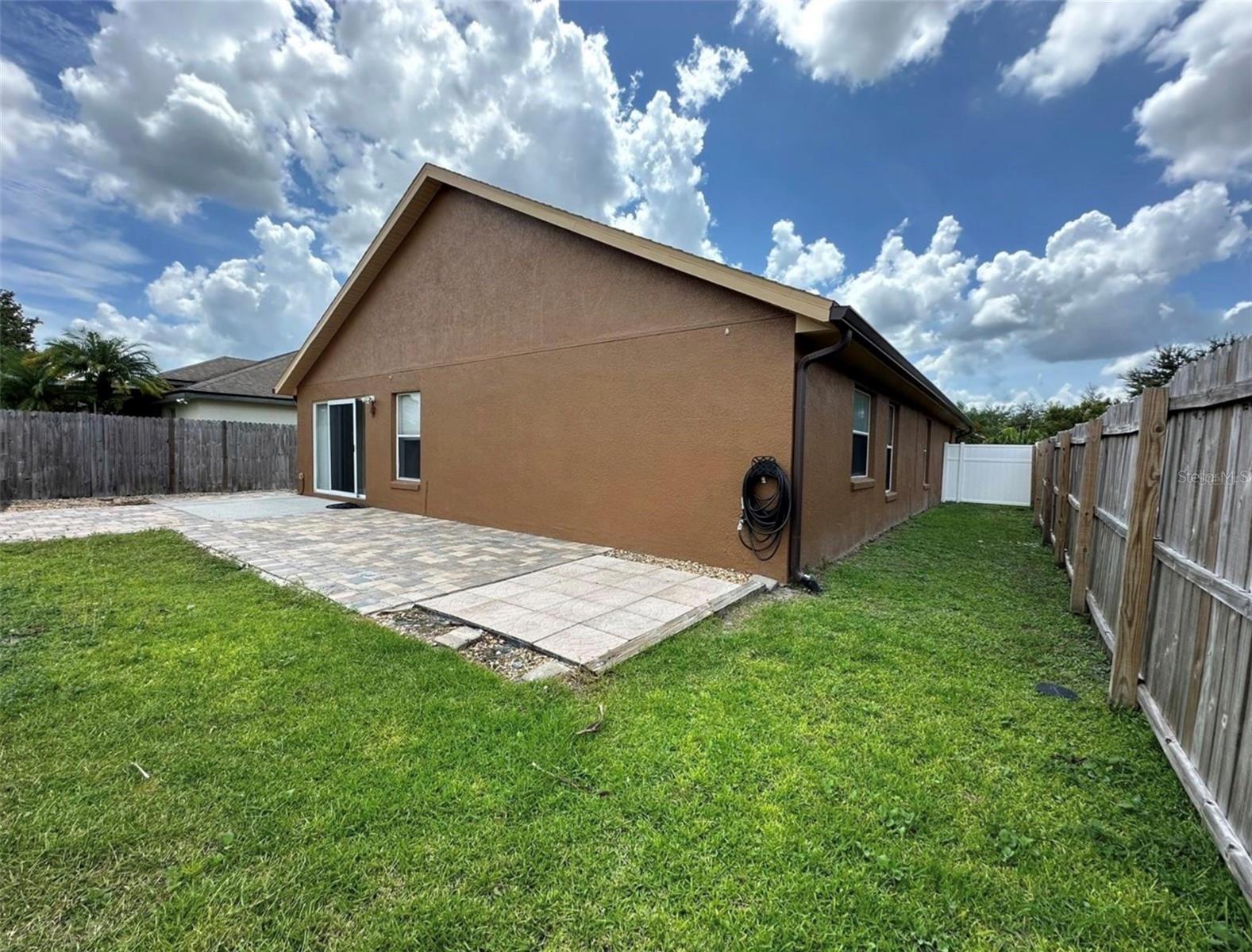 10707 Flycast Cir Property Photo 30