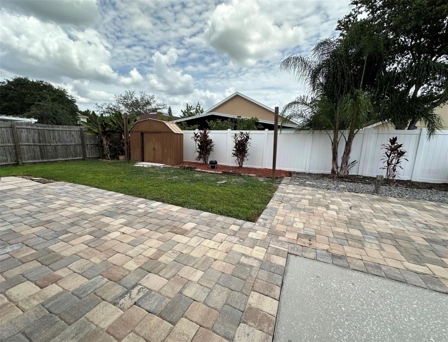 10707 Flycast Cir Property Photo 32