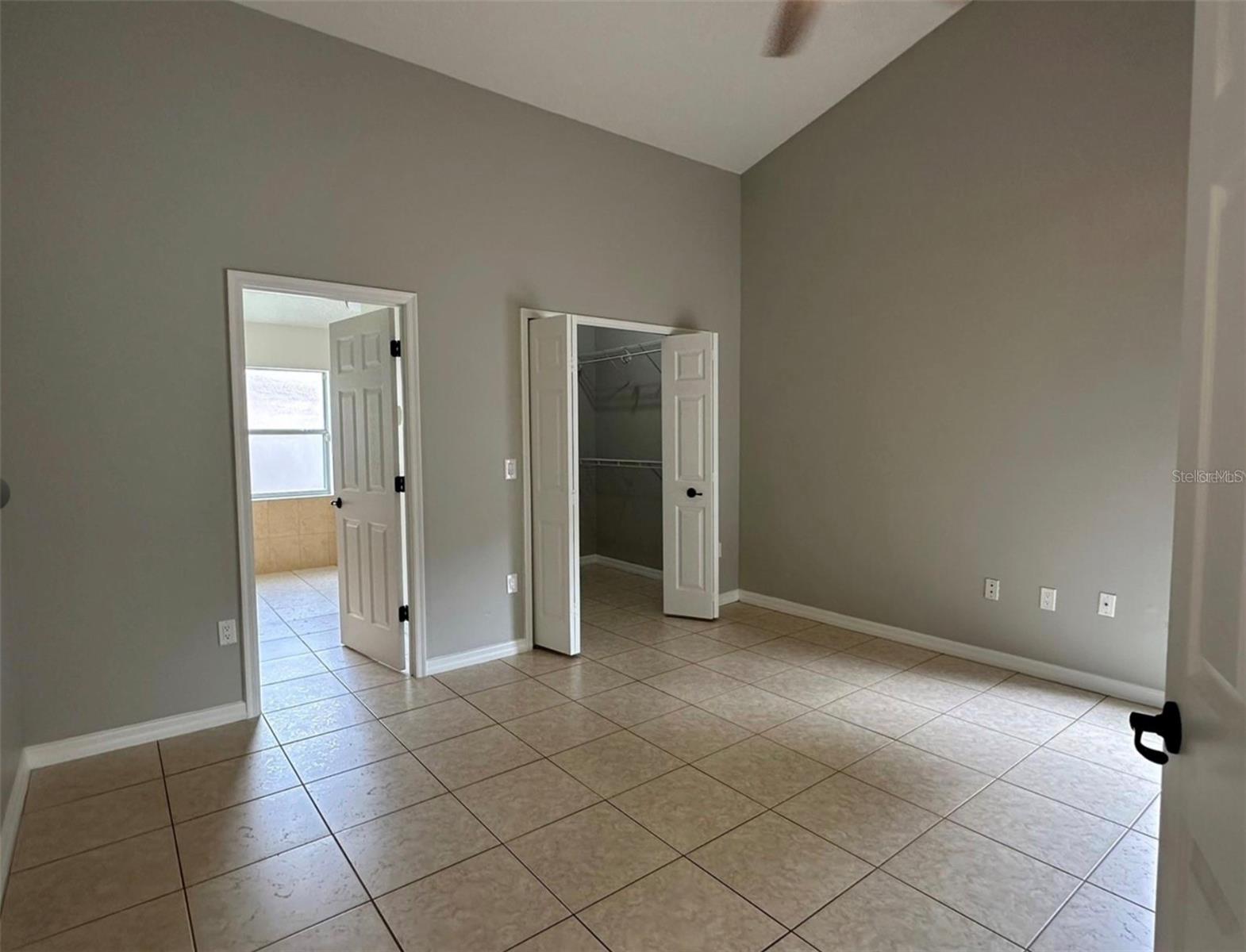 10707 Flycast Cir Property Photo 36