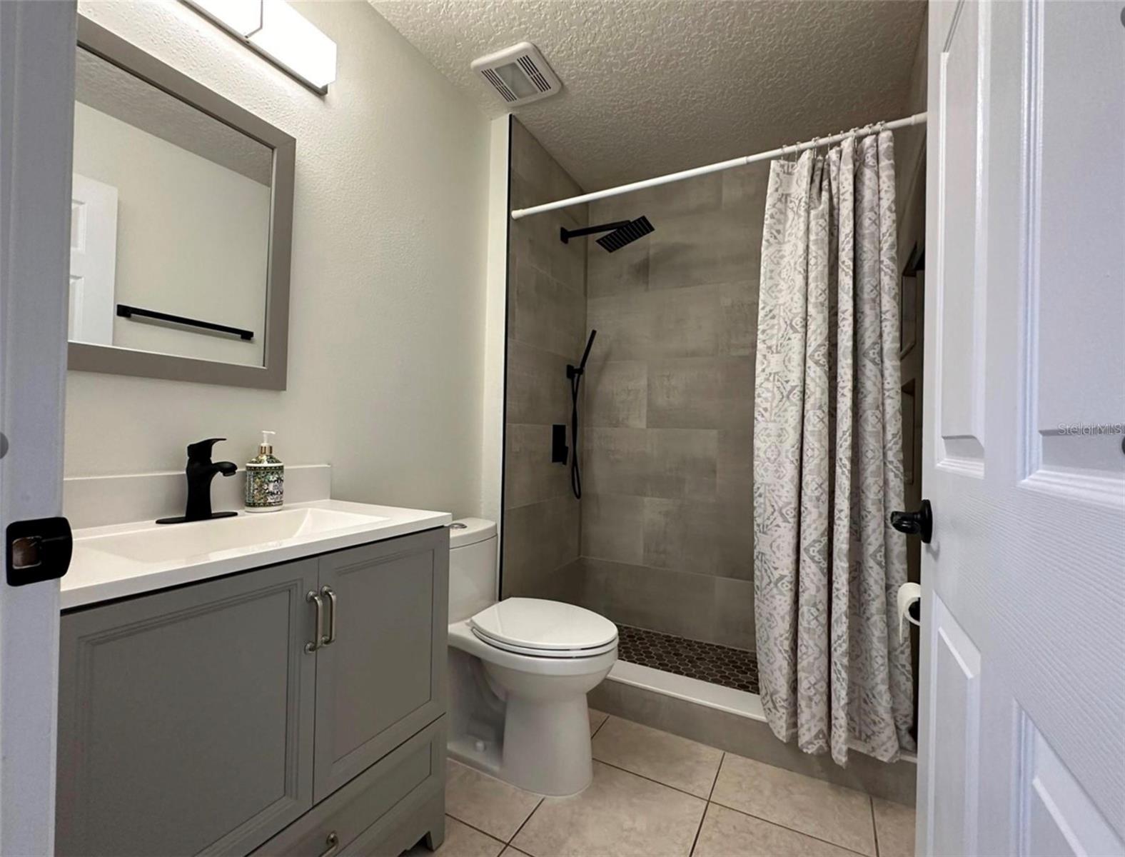 10707 Flycast Cir Property Photo 40