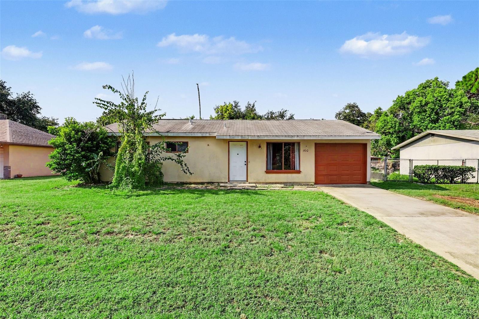 1610 Omega St Ne Property Photo 1