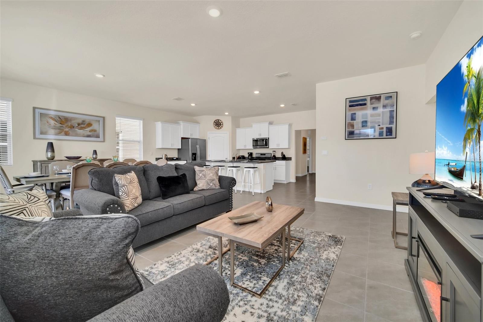 7876 Oak Reflection Loop Property Photo 13