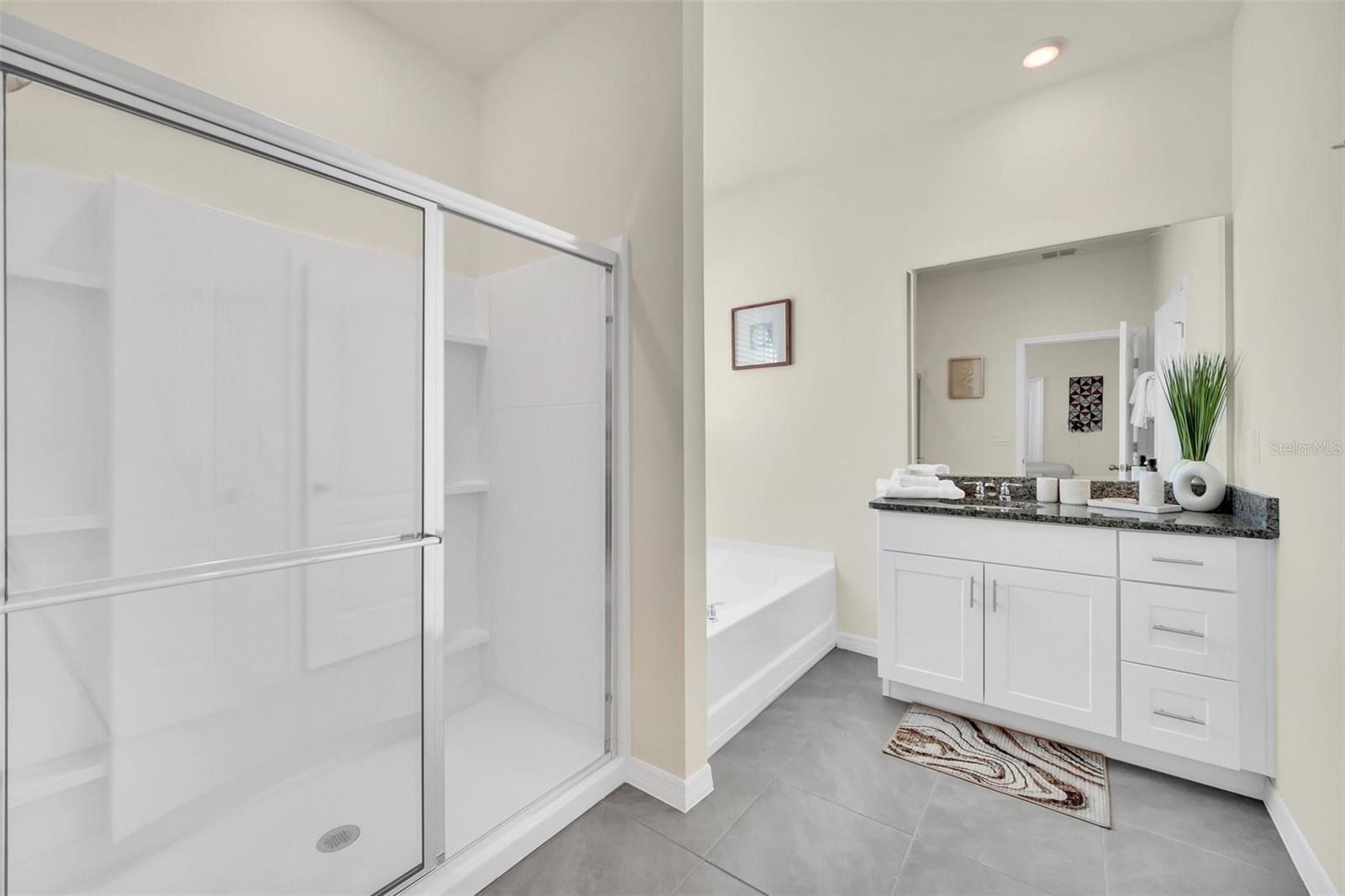 7876 Oak Reflection Loop Property Photo 21