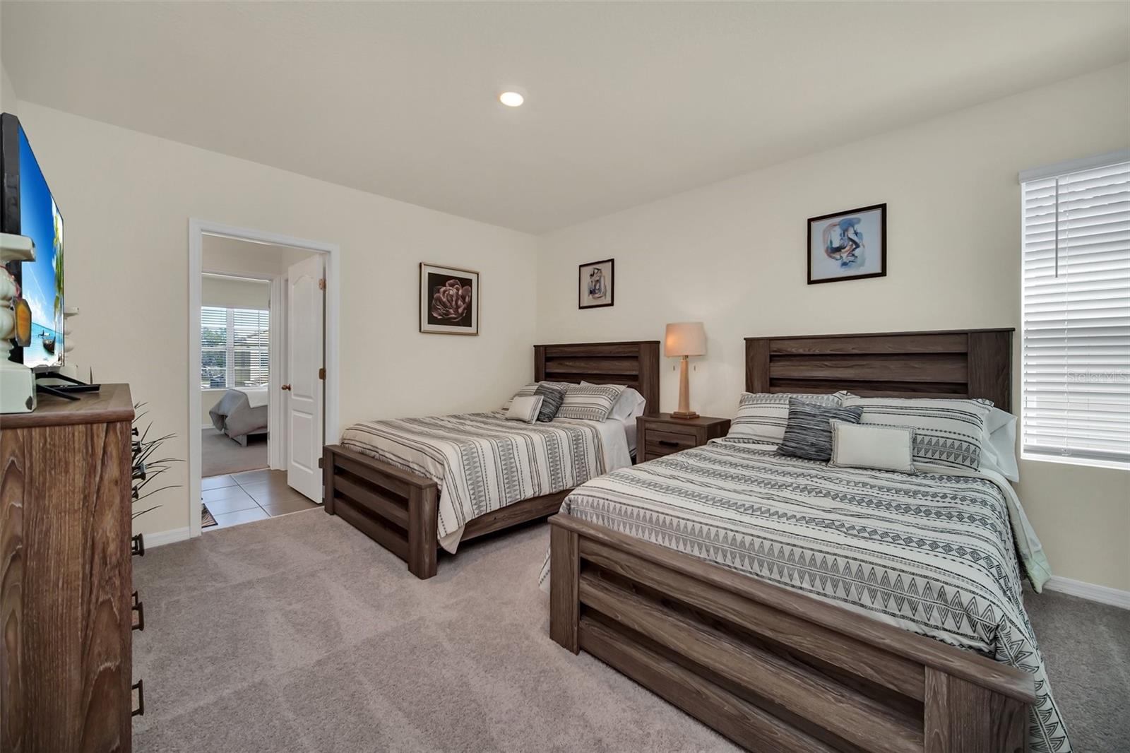 7876 Oak Reflection Loop Property Photo 35