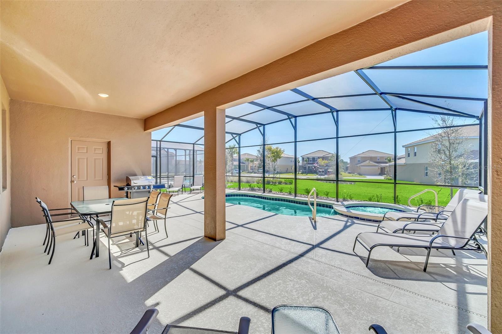 7876 Oak Reflection Loop Property Photo 48
