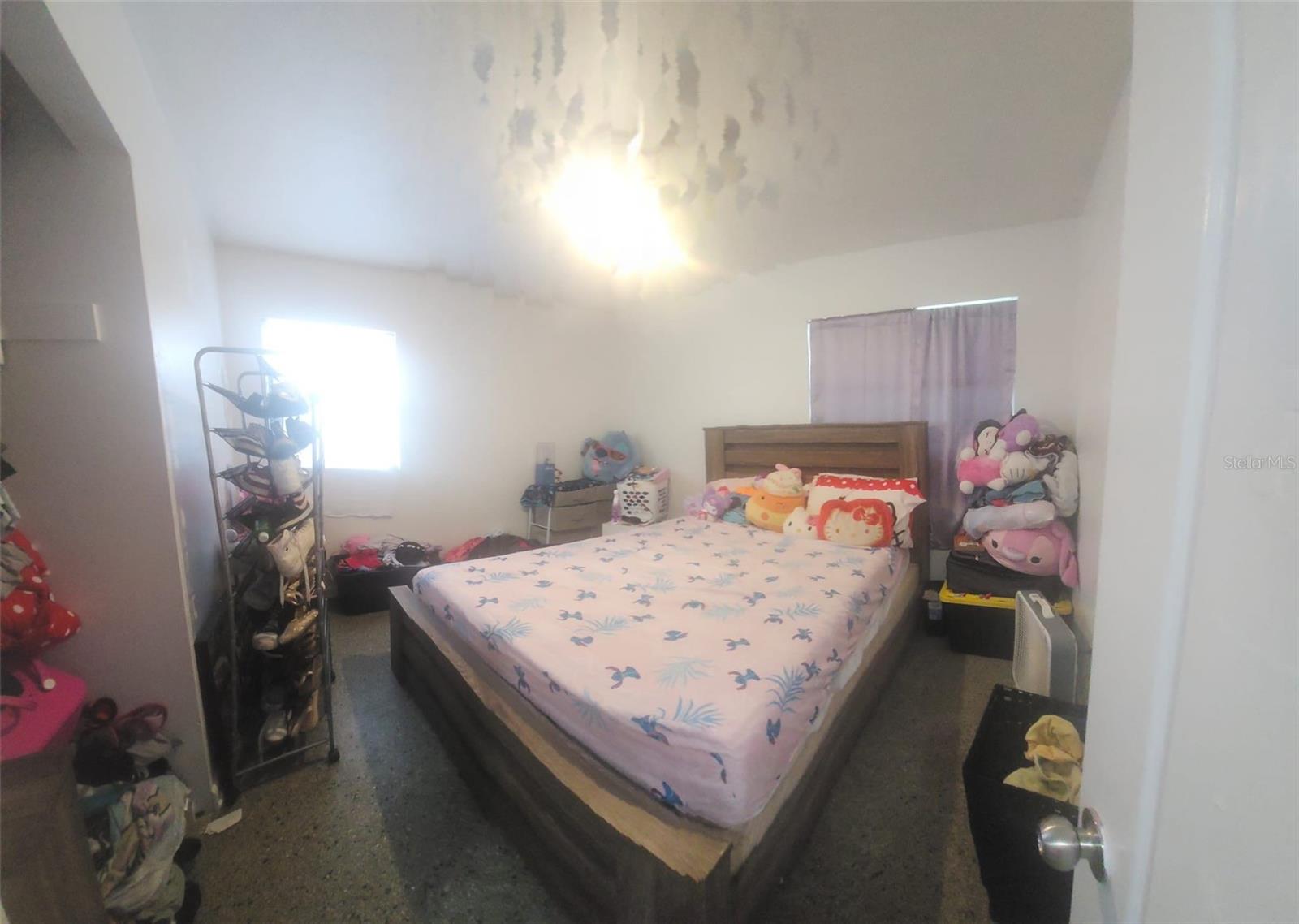 2545 Stratford Drive Property Photo 8