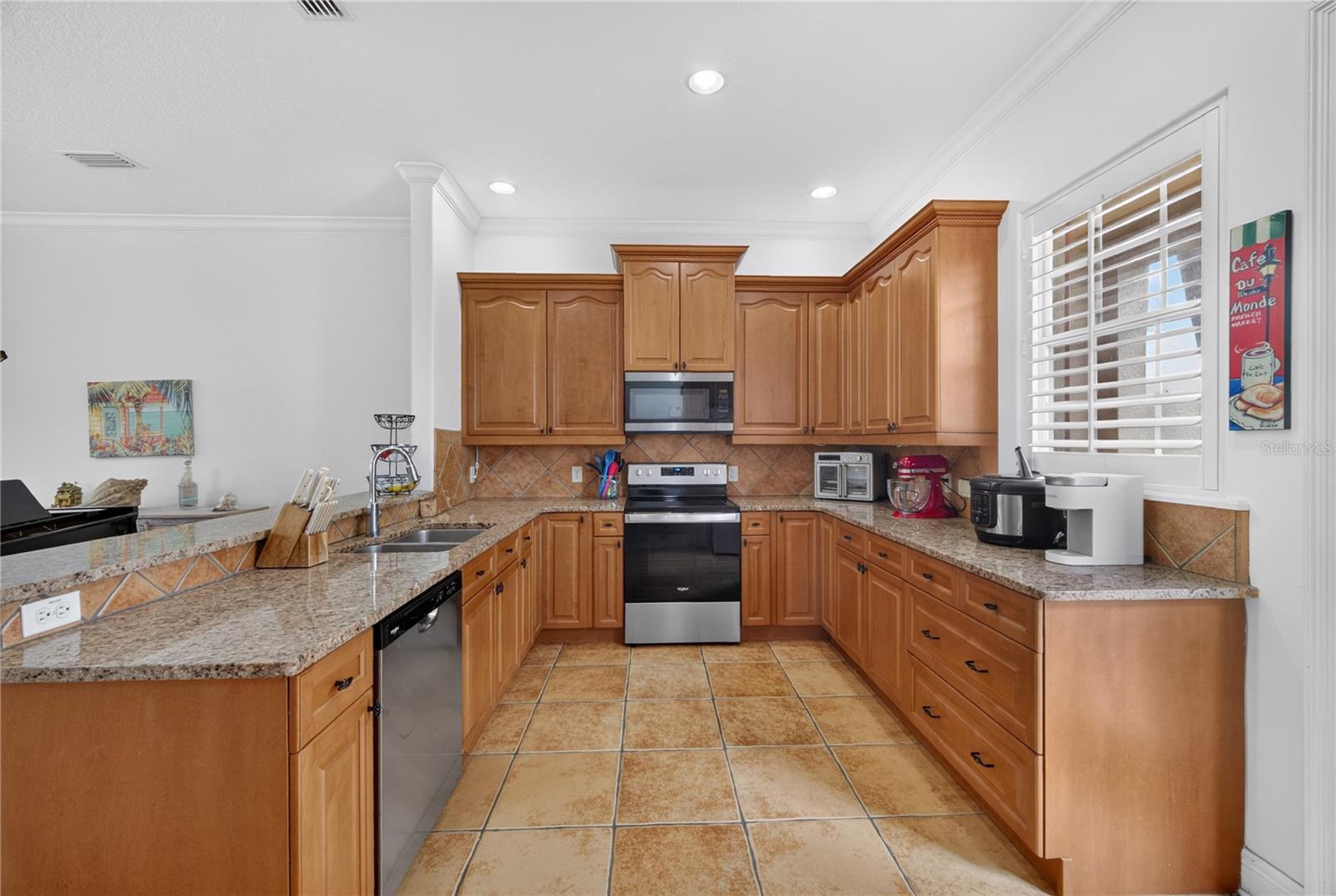 7526 Excitement Dr Property Photo 10