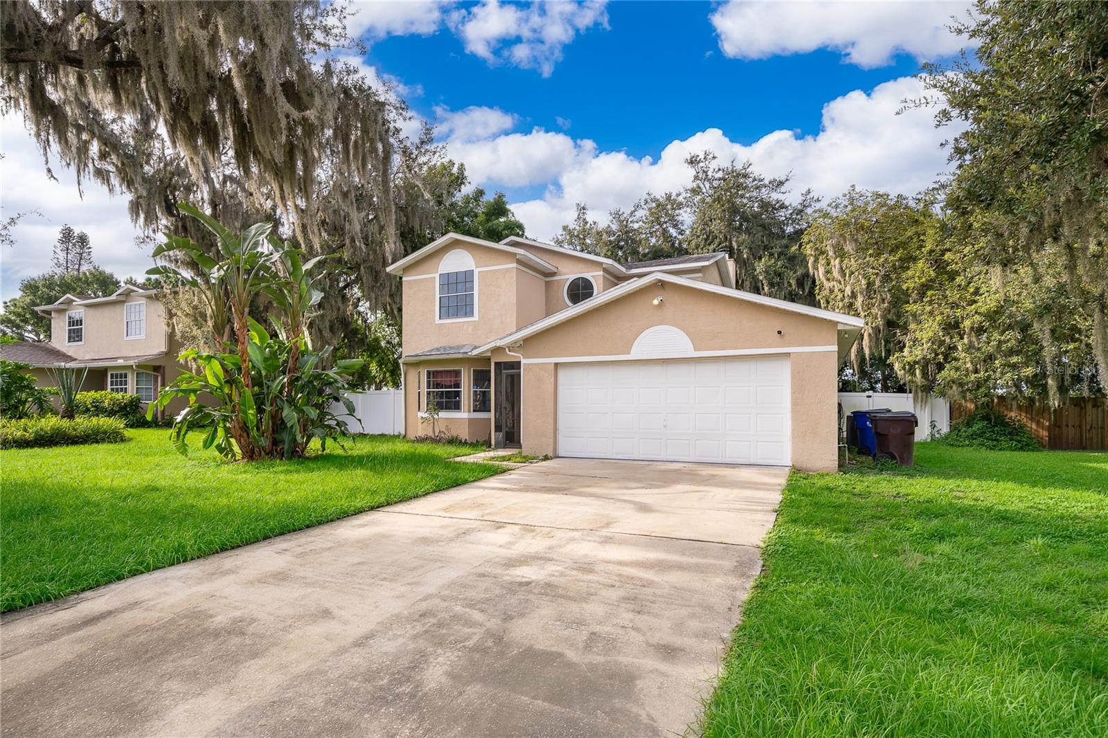 1588 Cypress Woods Cir Property Photo 2