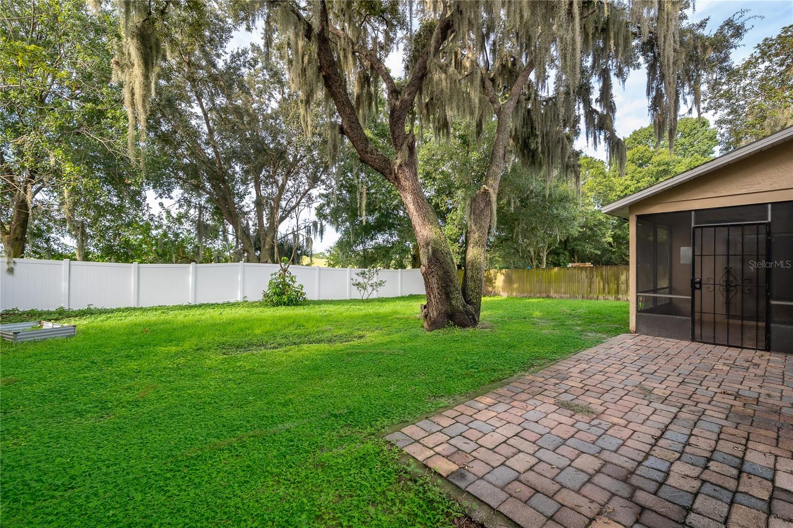 1588 Cypress Woods Cir Property Photo 22