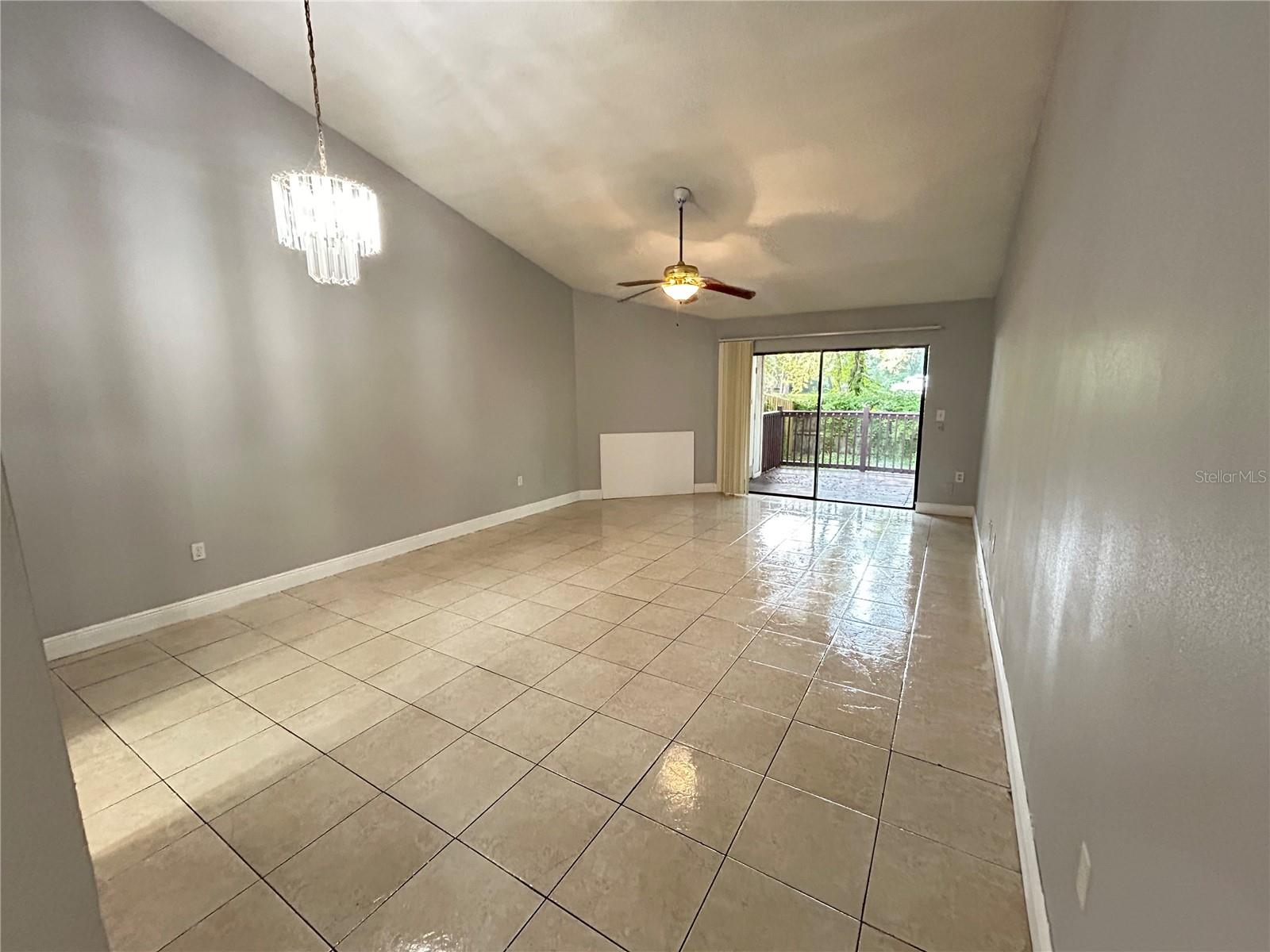 4639 N Pine Hills Rd #108 Property Photo 5
