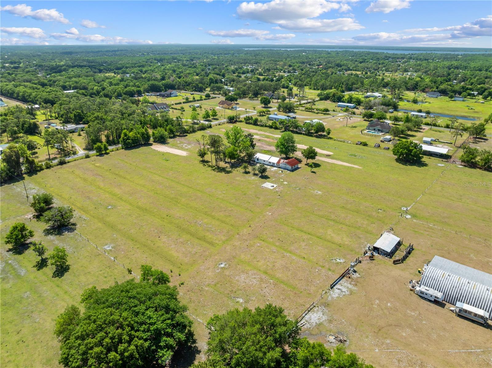 0 La Salle Ave Property Photo 7