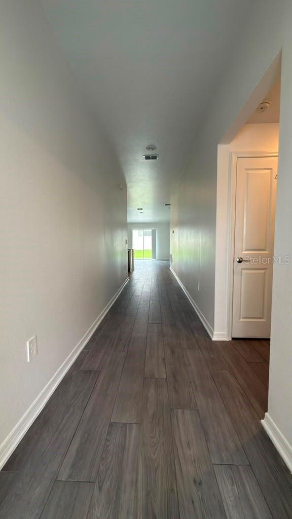 707 Grove St Property Photo 7