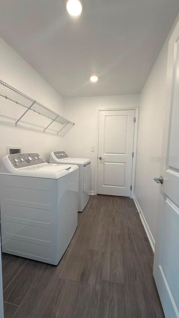 707 Grove St Property Photo 14