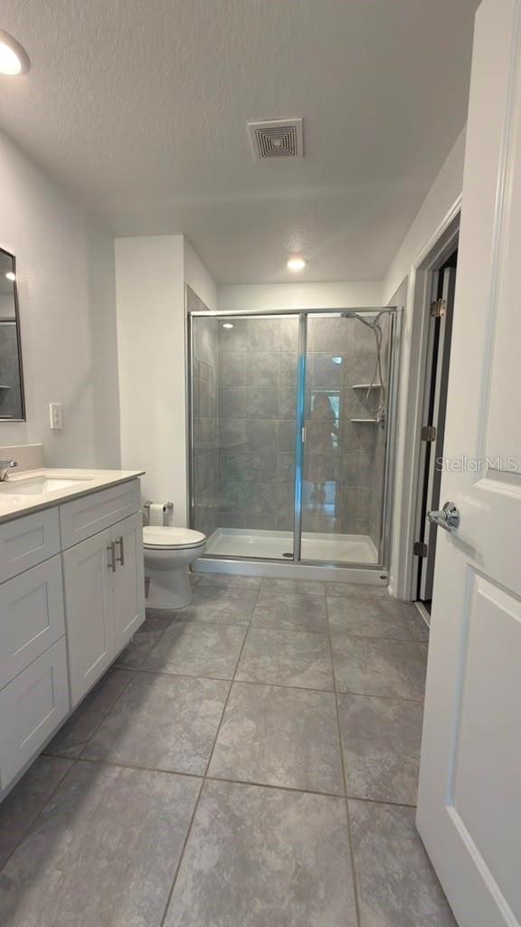 707 Grove St Property Photo 18