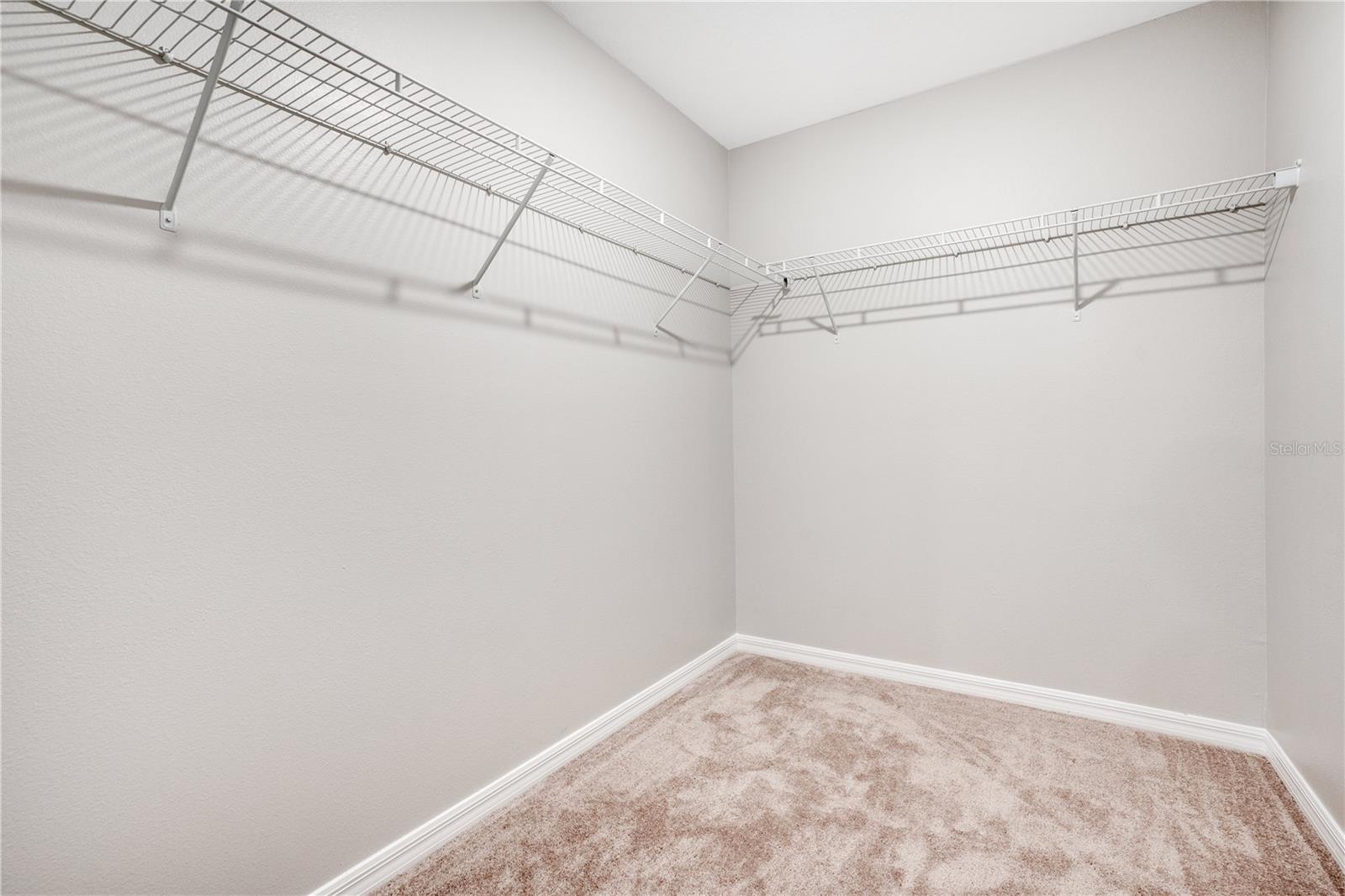 1068 Appleton St Property Photo 17