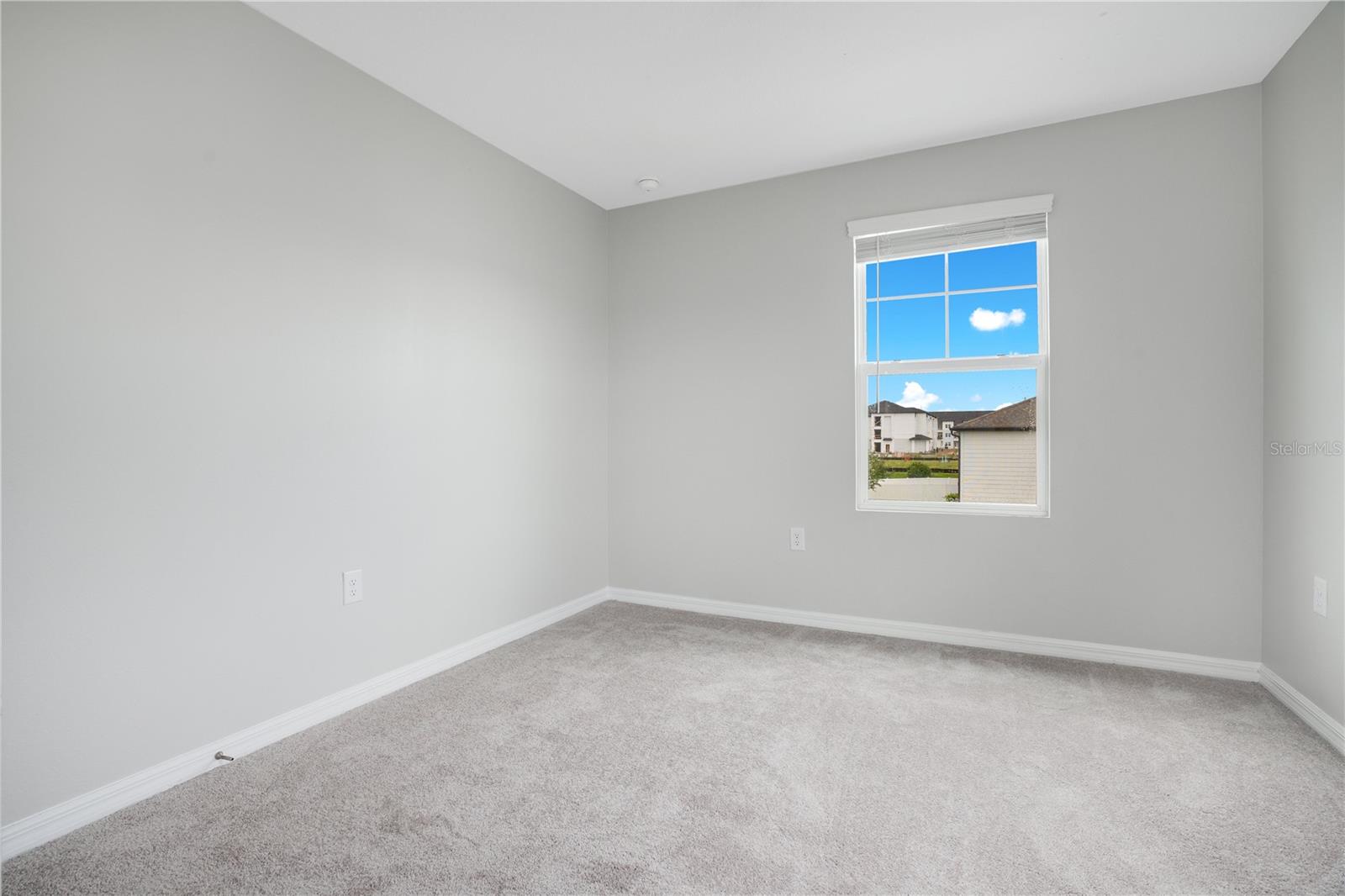 1068 Appleton St Property Photo 19